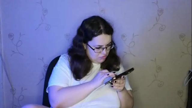 Image 4 of vladacandy Stream on Chaturbate on 1 month ago