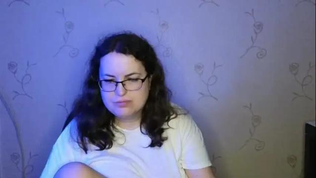 Image 10 of vladacandy Stream on Chaturbate on 1 month ago