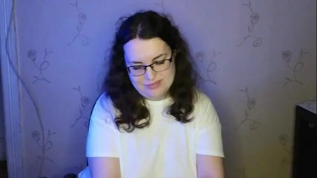 Image 8 of vladacandy Stream on Chaturbate on 1 month ago