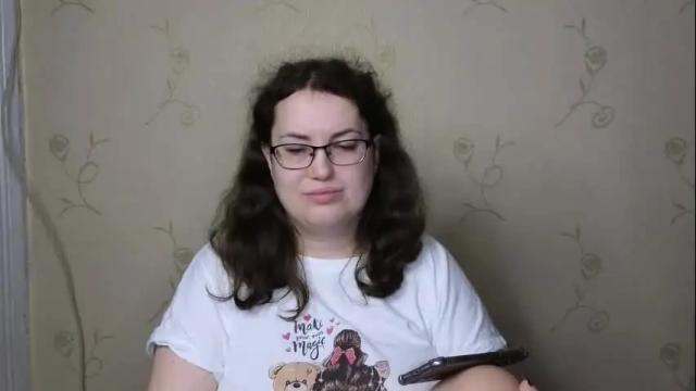 Image 2 of vladacandy Stream on Chaturbate on 1 month ago