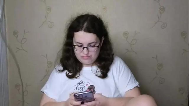 Image 7 of vladacandy Stream on Chaturbate on 1 month ago