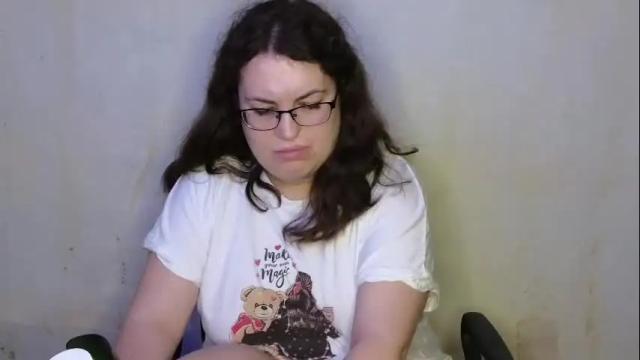 Image 10 of vladacandy Stream on Chaturbate on 1 month ago