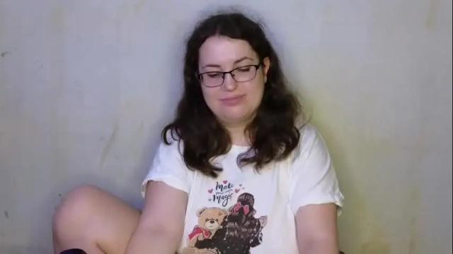 Image 3 of vladacandy Stream on Chaturbate on 1 month ago