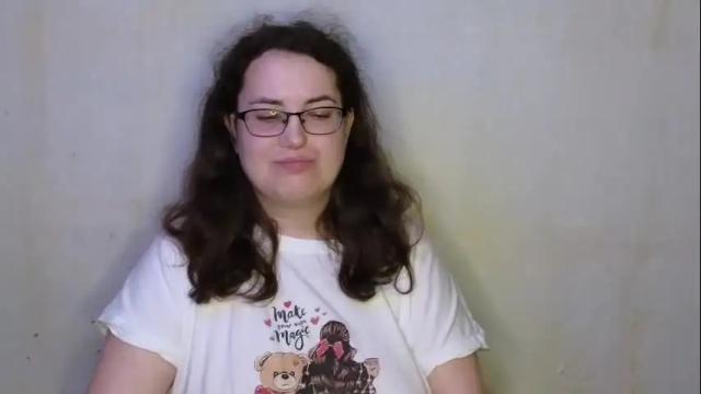 Image 6 of vladacandy Stream on Chaturbate on 12 days ago