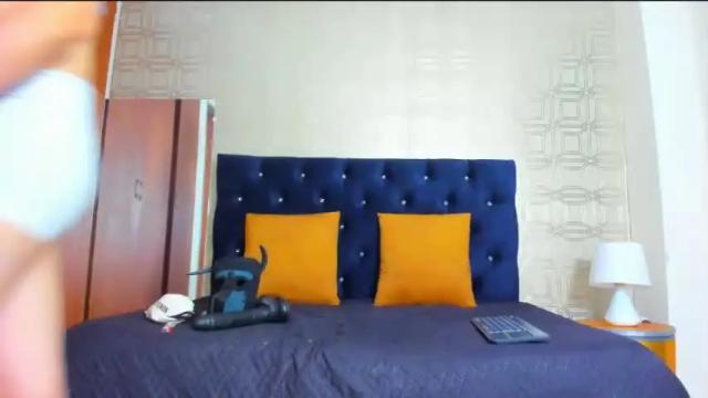 Image 8 of voolevoo Stream on Chaturbate on 14 months ago