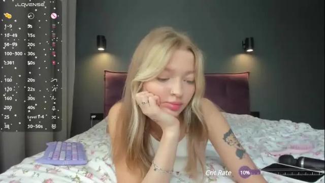 Image 7 of vopooo Stream on Chaturbate on 1 month ago