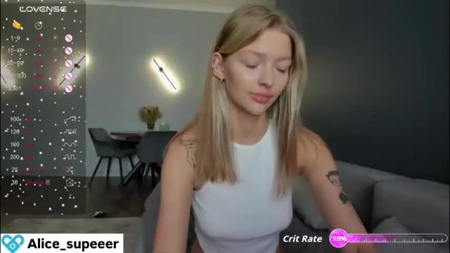 Image 2 of vopooo Stream on Chaturbate on 16 days ago