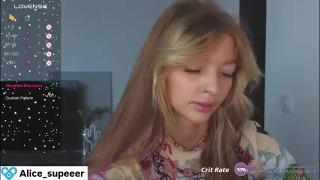 Image 6 of vopooo Stream on Chaturbate on 2 months ago