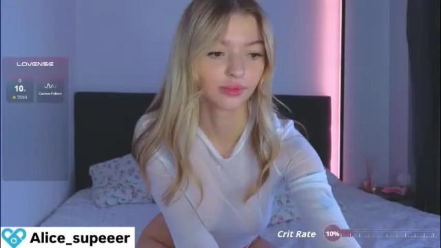 Image 10 of vopooo Stream on Chaturbate on 1 month ago