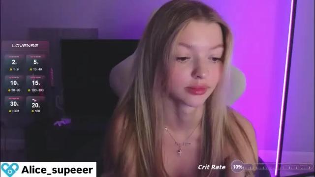 Image 12 of vopooo Stream on Chaturbate on 23 days ago