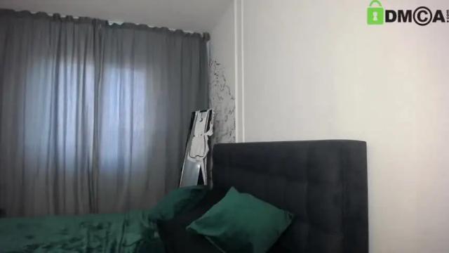 Image 11 of vr_lol Stream on Chaturbate on 21 months ago