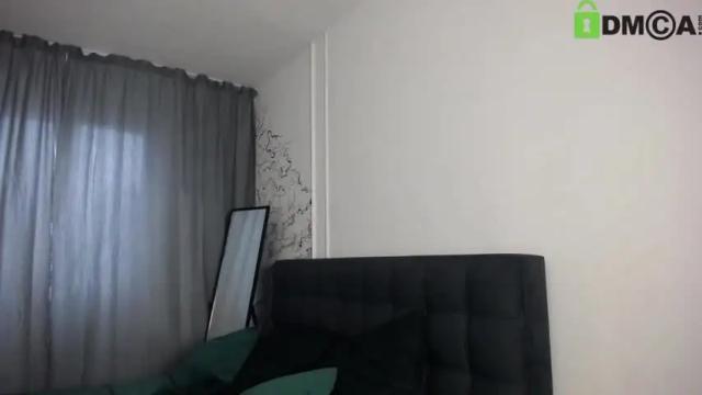 Image 8 of vr_lol Stream on Chaturbate on 21 months ago