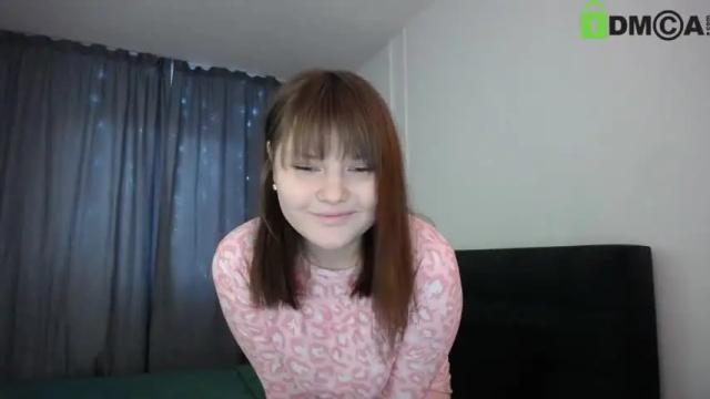 Image 2 of vr_lol Stream on Chaturbate on 20 months ago