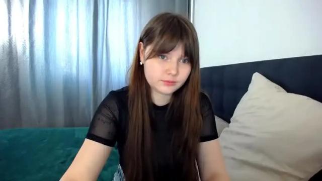 Image 11 of vr_lol Stream on Chaturbate on 15 months ago