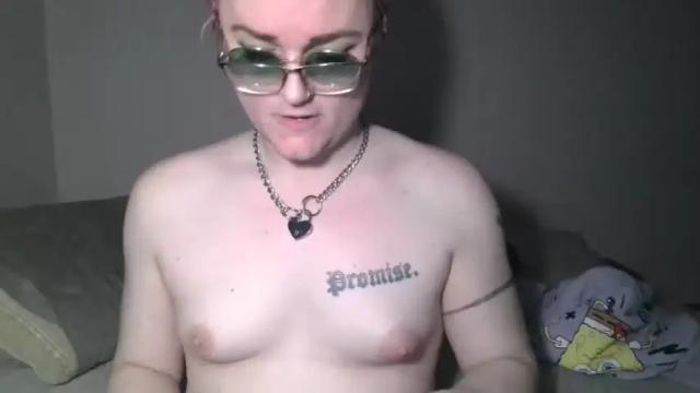 Image 4 of vtpride1012 Stream on Chaturbate on 16 months ago