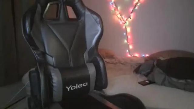 Image 2 of vtpride1012 Stream on Chaturbate on 15 months ago
