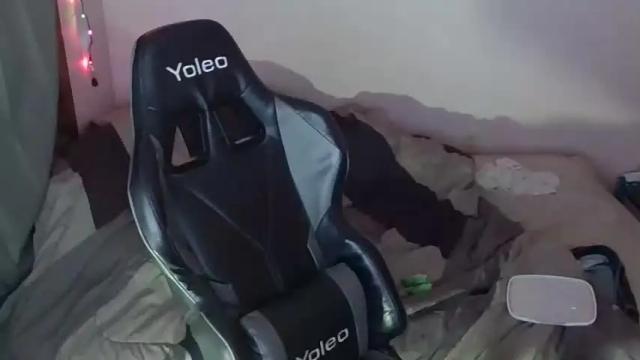 Image 8 of vtpride1012 Stream on Chaturbate on 15 months ago