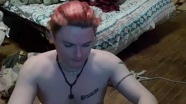 Image 11 of vtpride1012 Stream on Chaturbate on 14 months ago