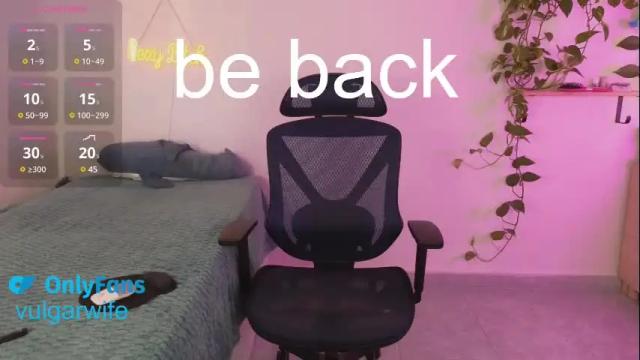 Image 10 of vulgar_wife Stream on Chaturbate on 1 month ago