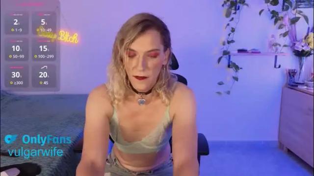 Image 11 of vulgar_wife Stream on Chaturbate on 2 months ago