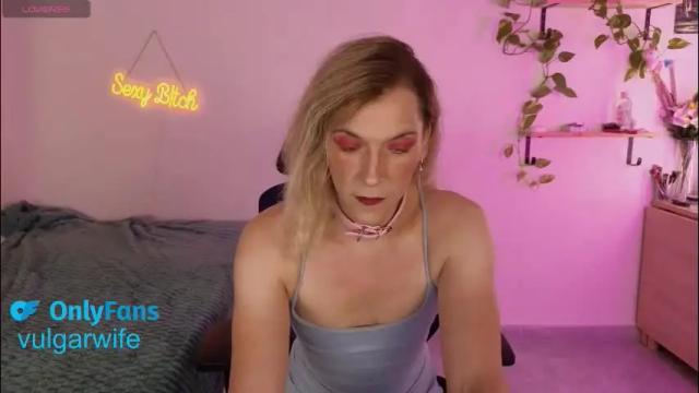 Image 2 of vulgar_wife Stream on Chaturbate on 2 months ago