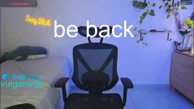 Image 12 of vulgar_wife Stream on Chaturbate on 1 month ago