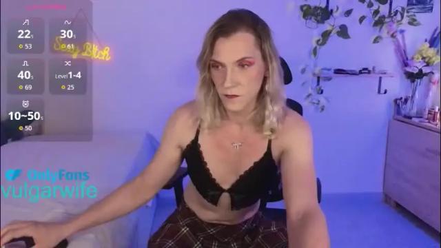 Image 6 of vulgar_wife Stream on Chaturbate on 1 month ago
