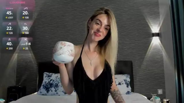 Thumbnail 3, vvalkyriee's Stream at Chaturbate, 9 days ago