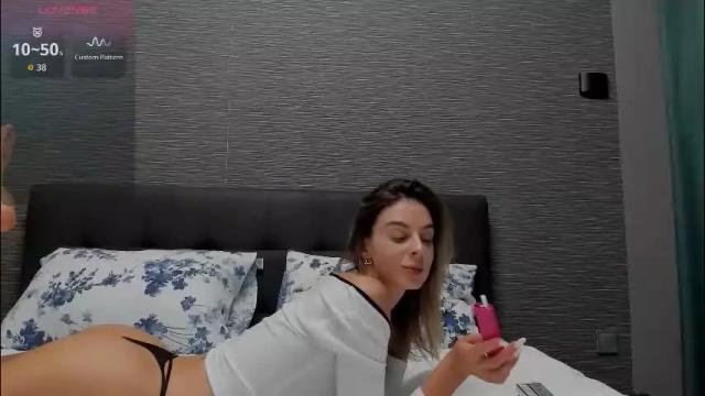 Image 10 of vvalkyriee Stream on Chaturbate on 24 days ago