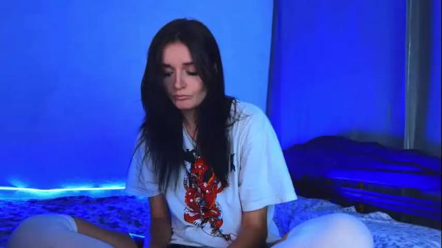 Image 4 of vvanessaray Stream on Chaturbate on 16 days ago