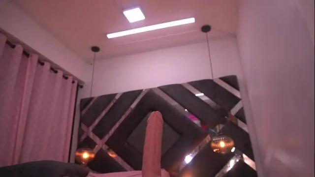 Image 4 of vvioleta_ Stream on Chaturbate on 1 month ago