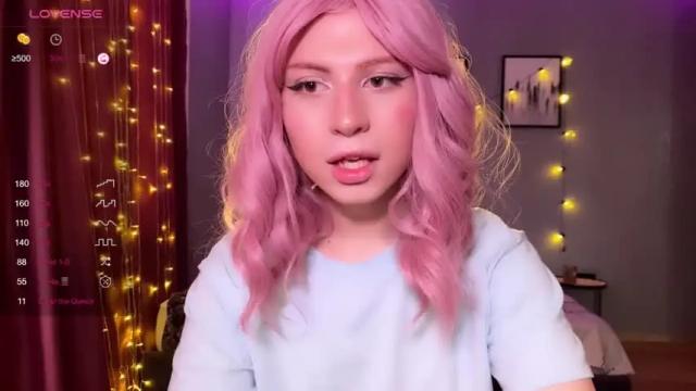 Image 7 of vynila Stream on Chaturbate on 12 months ago