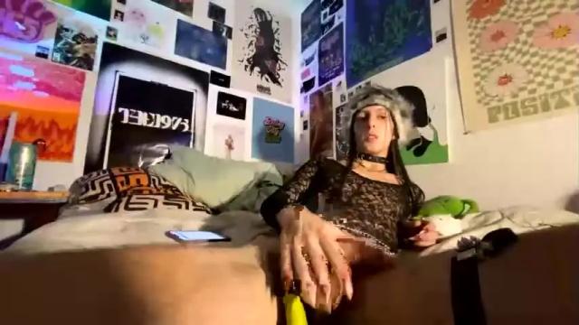Image 12 of wahbaby Stream on Chaturbate on 19 months ago