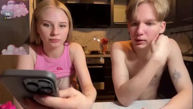 Image 10 of walterback Stream on Chaturbate on 16 days ago