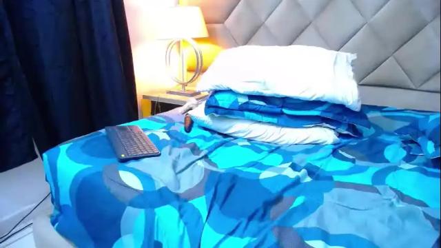 Image 10 of wanda_ember Stream on Chaturbate on 9 months ago