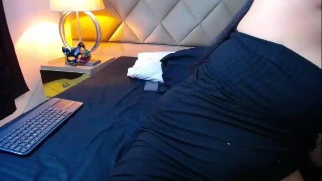 Image 10 of wanda_ember Stream on Chaturbate on 1 month ago