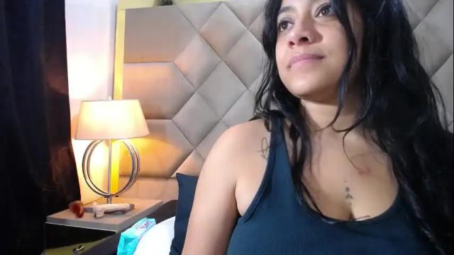 Image 10 of wanda_ember Stream on Chaturbate on 1 month ago