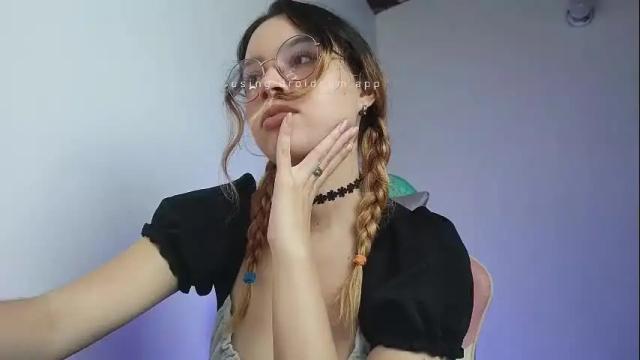 Image 4 of wandadoll Stream on Chaturbate on 28 days ago