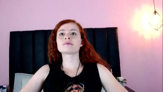Image 12 of wandascarlett Stream on Chaturbate on 7 days ago