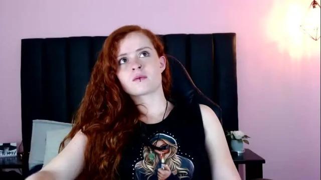 Image 2 of wandascarlett Stream on Chaturbate on 7 days ago