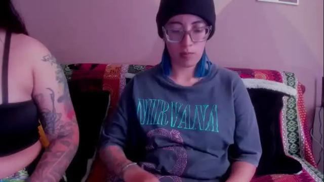 Image 7 of waningrosee Stream on Chaturbate on 1 month ago