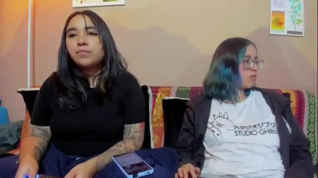 Image 6 of waningrosee Stream on Chaturbate on 19 days ago