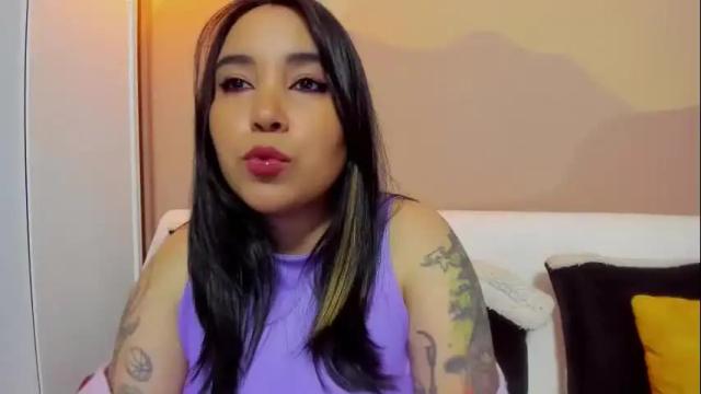 Image 6 of waningrosee Stream on Chaturbate on 1 month ago