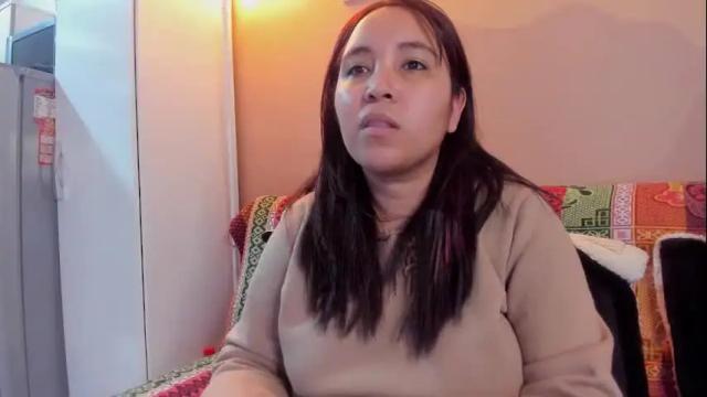 Image 7 of waningrosee Stream on Chaturbate on 1 month ago