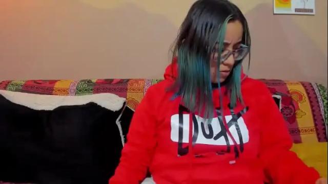 Image 8 of waningrosee Stream on Chaturbate on 21 days ago