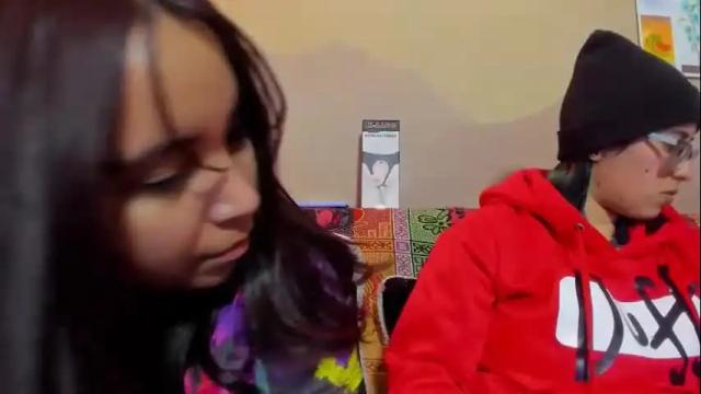 Image 7 of waningrosee Stream on Chaturbate on 19 days ago