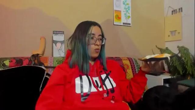 Image 12 of waningrosee Stream on Chaturbate on 12 days ago