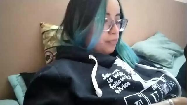 Image 12 of waningrosee Stream on Chaturbate on 8 days ago
