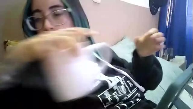 Image 2 of waningrosee Stream on Chaturbate on 8 days ago