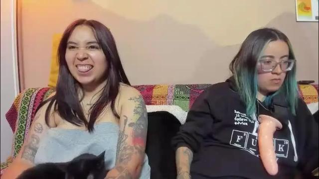 Image 12 of waningrosee Stream on Chaturbate on 7 days ago